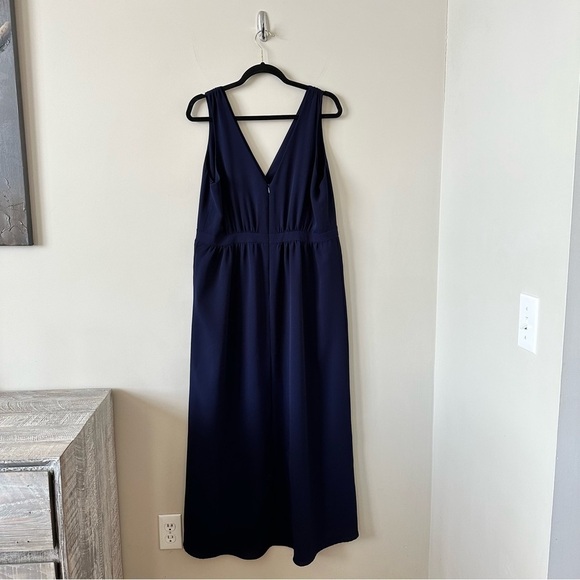 Park & Fifth- Navy Wrap Front Midi Dress (Size:14) - Picture 3 of 10